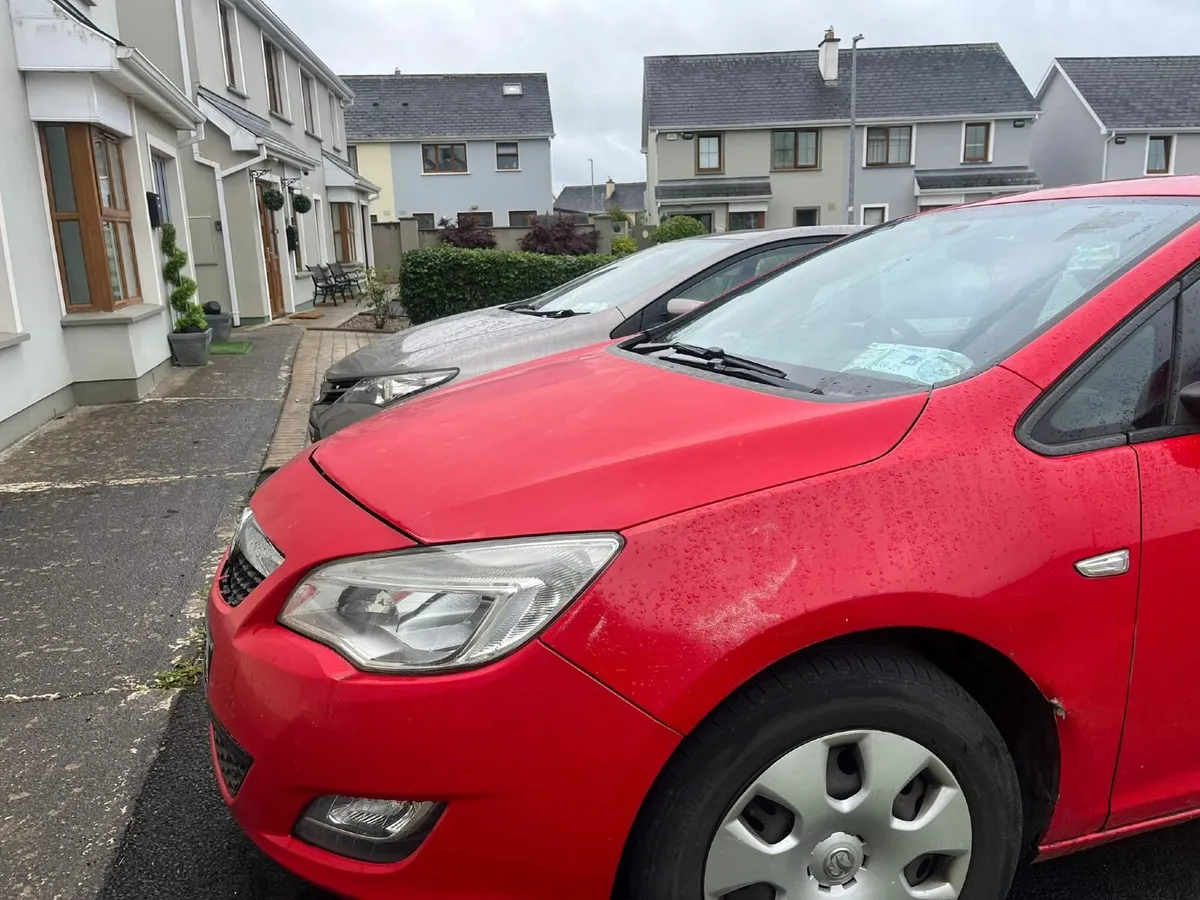 Vauxhall Astra 2010 - Image 3