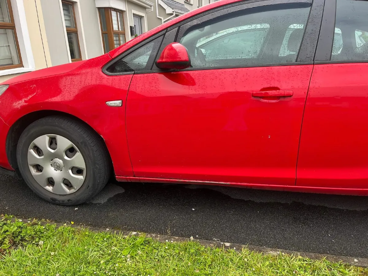 Vauxhall Astra 2010 - Image 4
