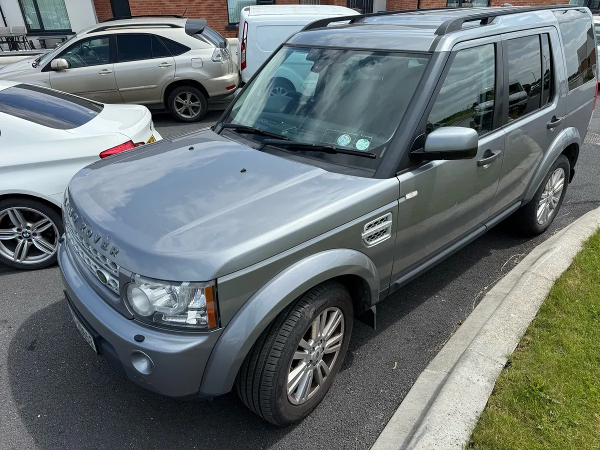 2013 Landrover Discovery 3.0 Crew Cab Business - Image 2