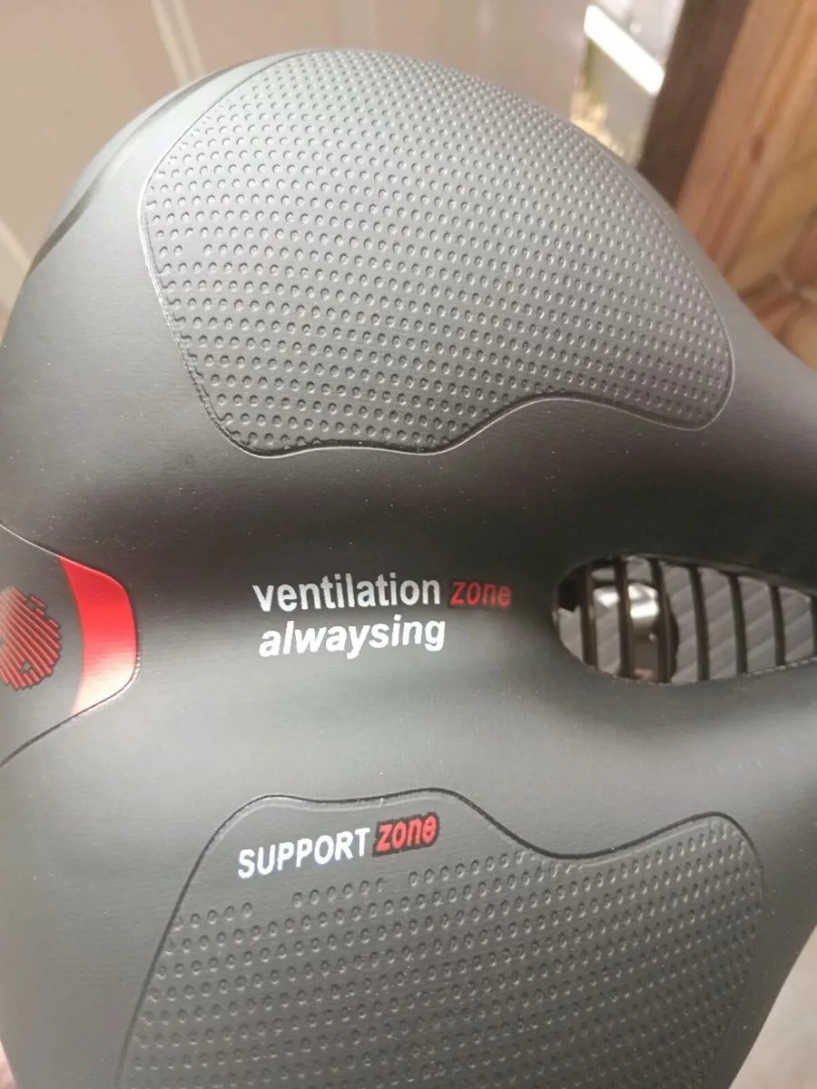 New bicycle saddle - Image 4