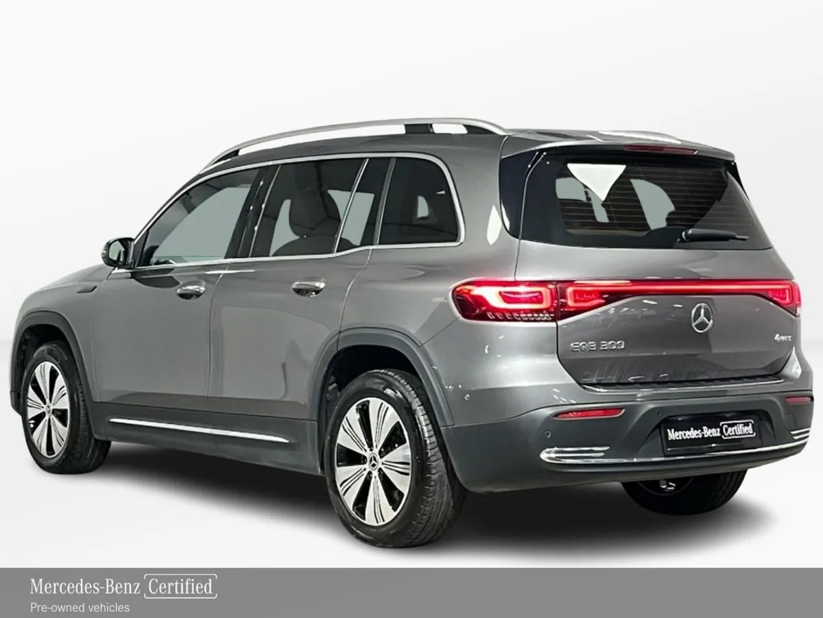 Mercedes-Benz EQB 300 7 Seat 4matic - 1 Owner Iri - Image 4