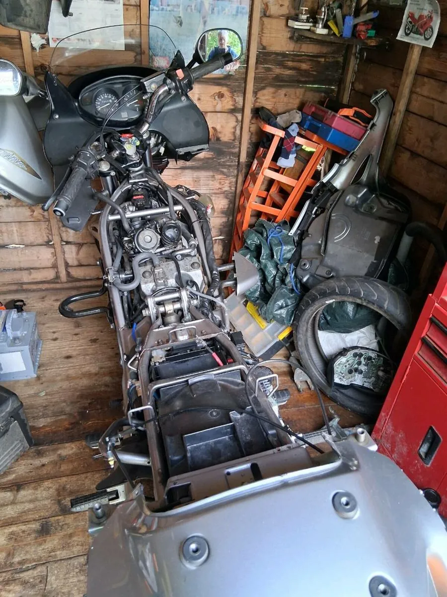 Motorcycle - Image 4
