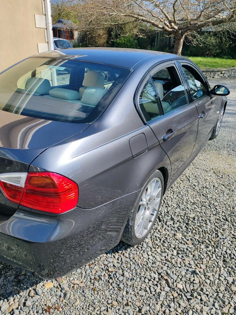 Bmw 325i test and 1 year tax - Image 4