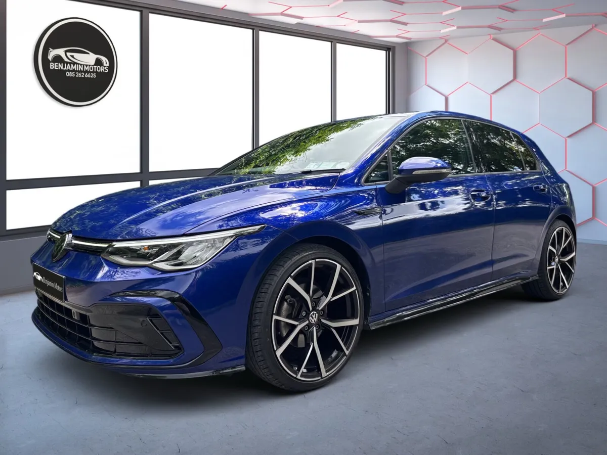 Volkswagen Golf 2021 R Line High Specs Manual - Image 2