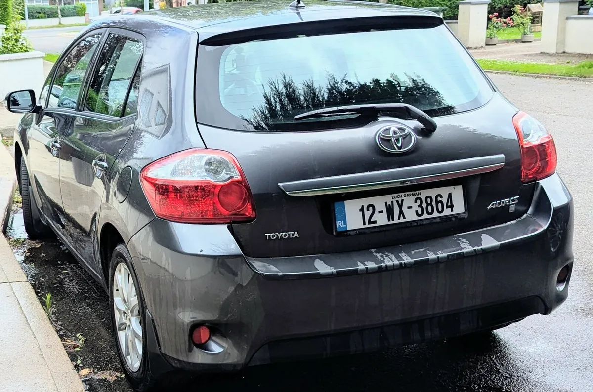 Toyota Auris - 135000km -1.3 Petrol - Image 3