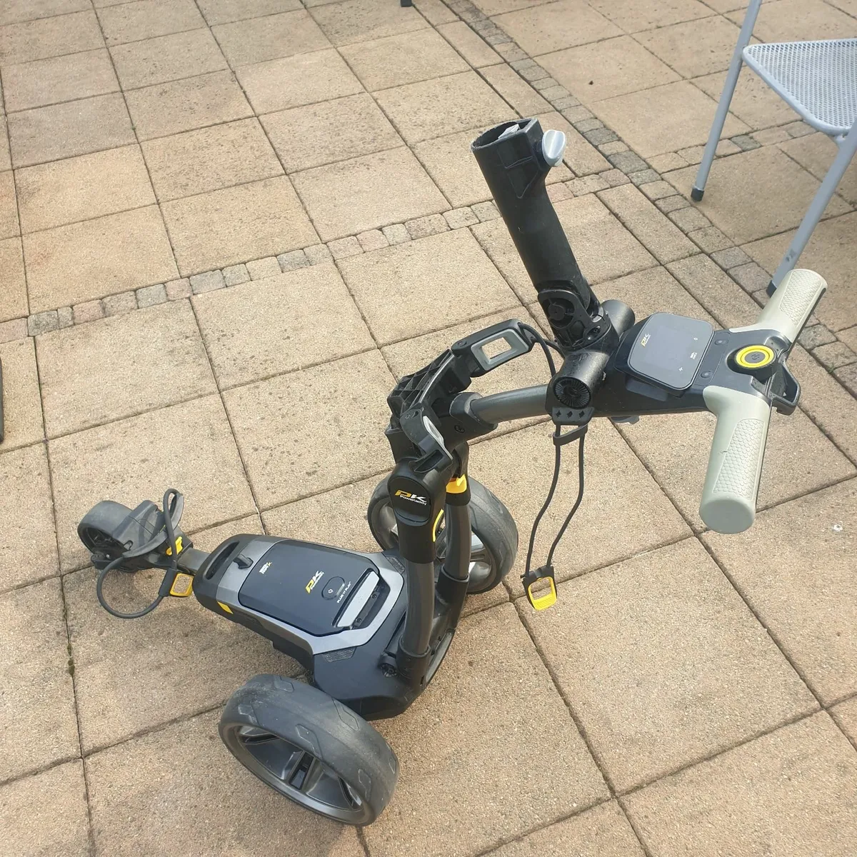 PowaKaddy electric golf trolly - Image 3
