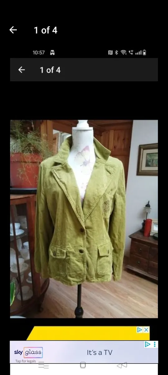 Ladies DREAMSTAR vintage Green cord Jacket. - Image 1