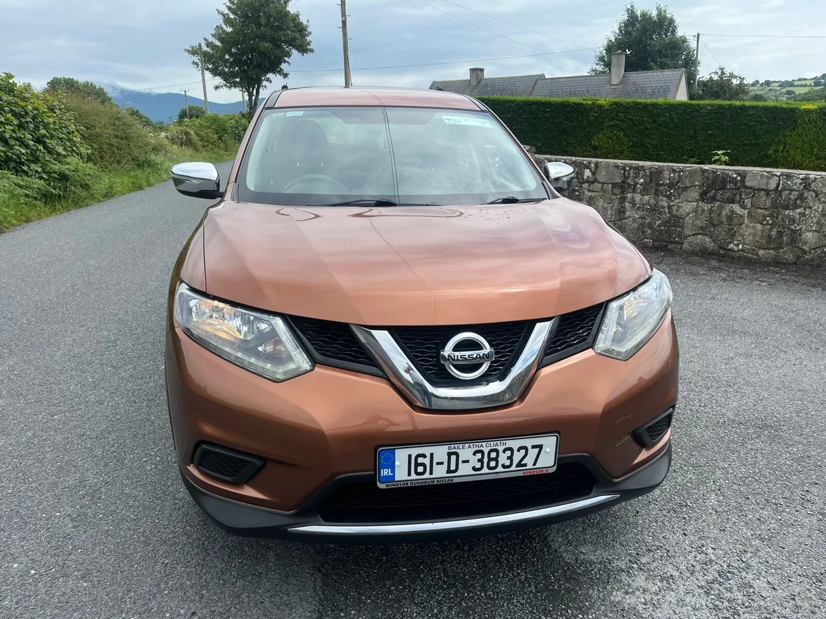 2016 Nissan Xtrail 7 seater - Image 2