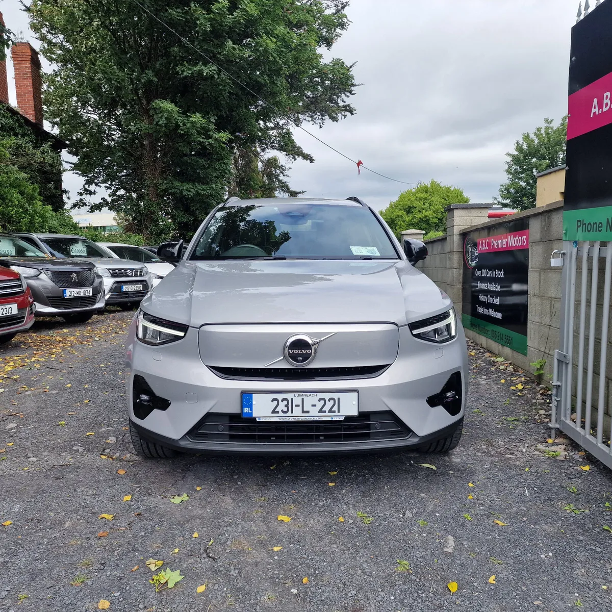 Volvo XC40 2023 BEV 231hp Ultimate - Image 2