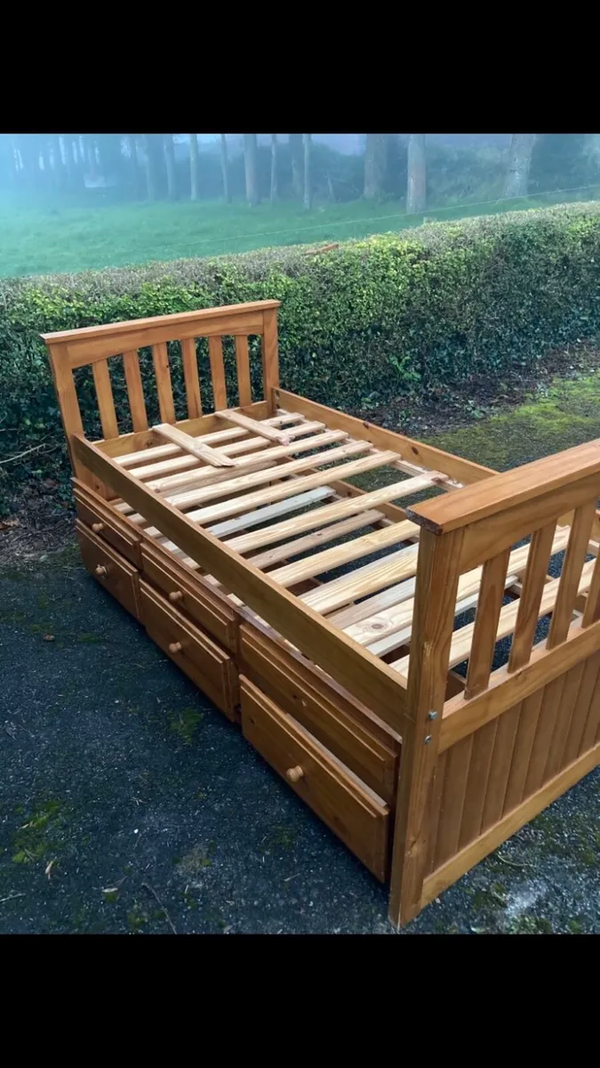 Twin bed - Image 3