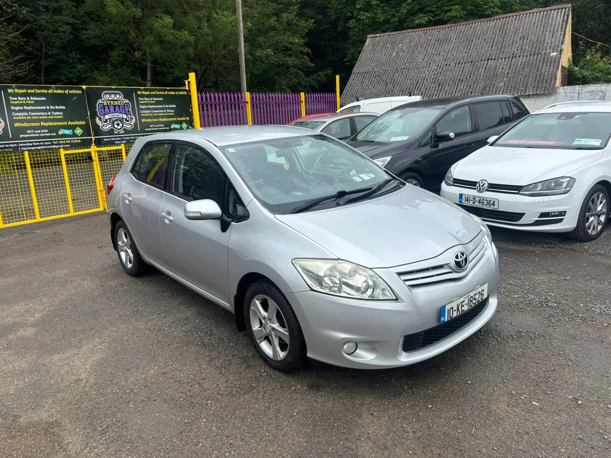Low Miles Toyota Auris New NCT Warranty - Image 2