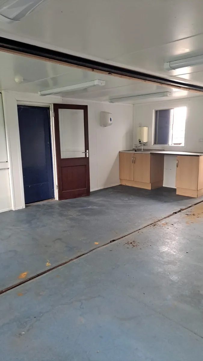 Cabin Site office - Image 3