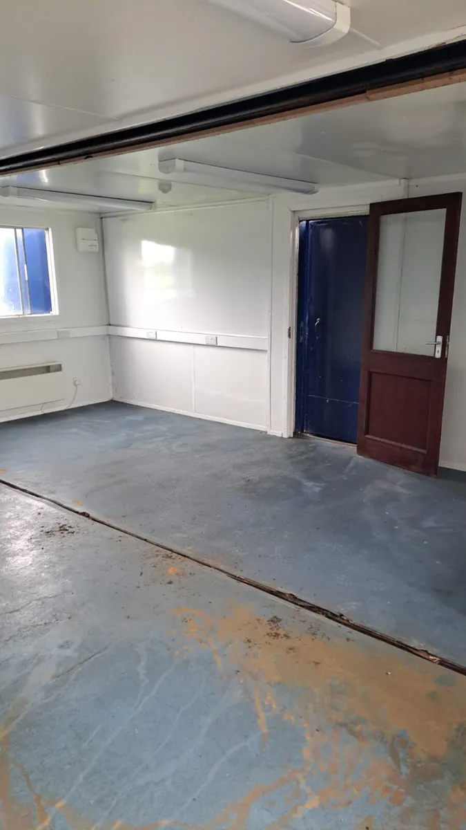 Cabin Site office - Image 4