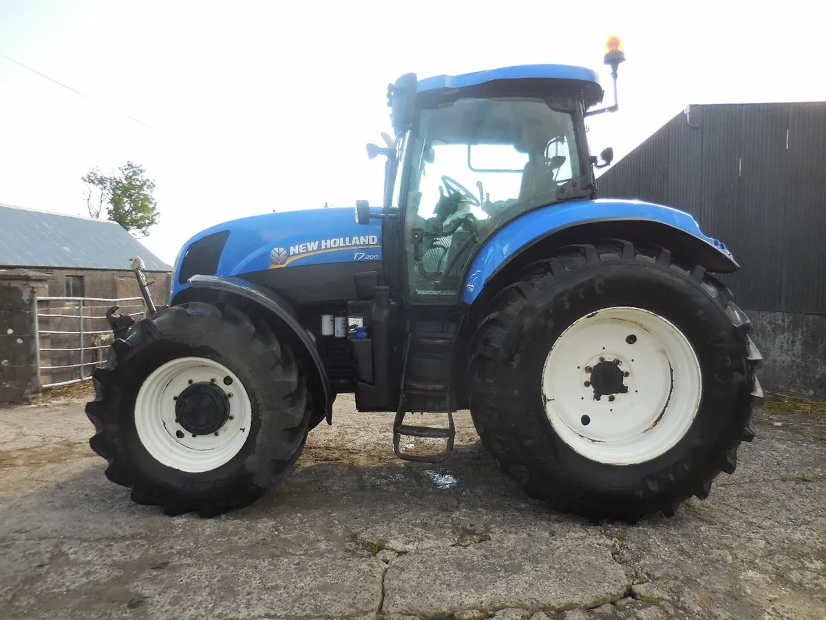 2015 NEWHOLLAND T7.200 - Image 1