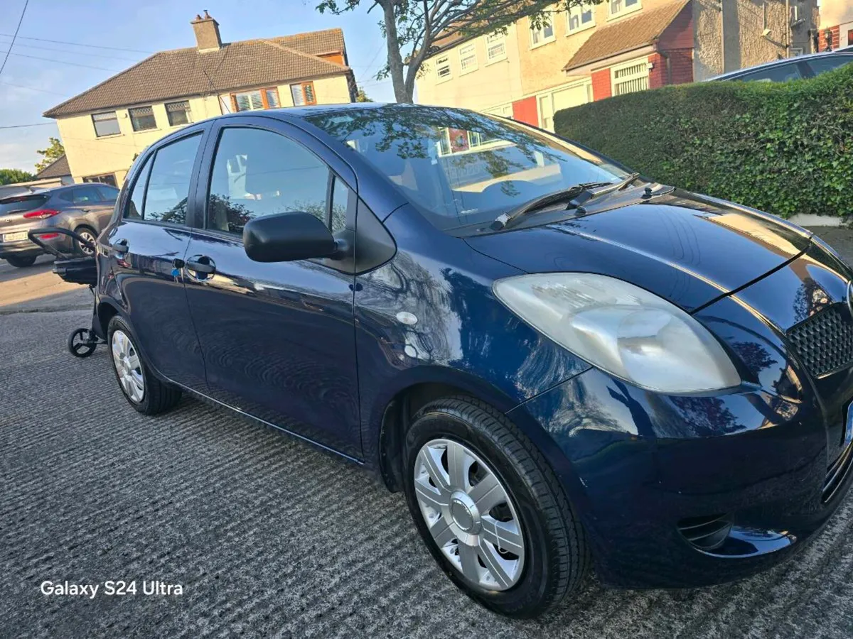 Toyota Yaris 2007 car - Image 3