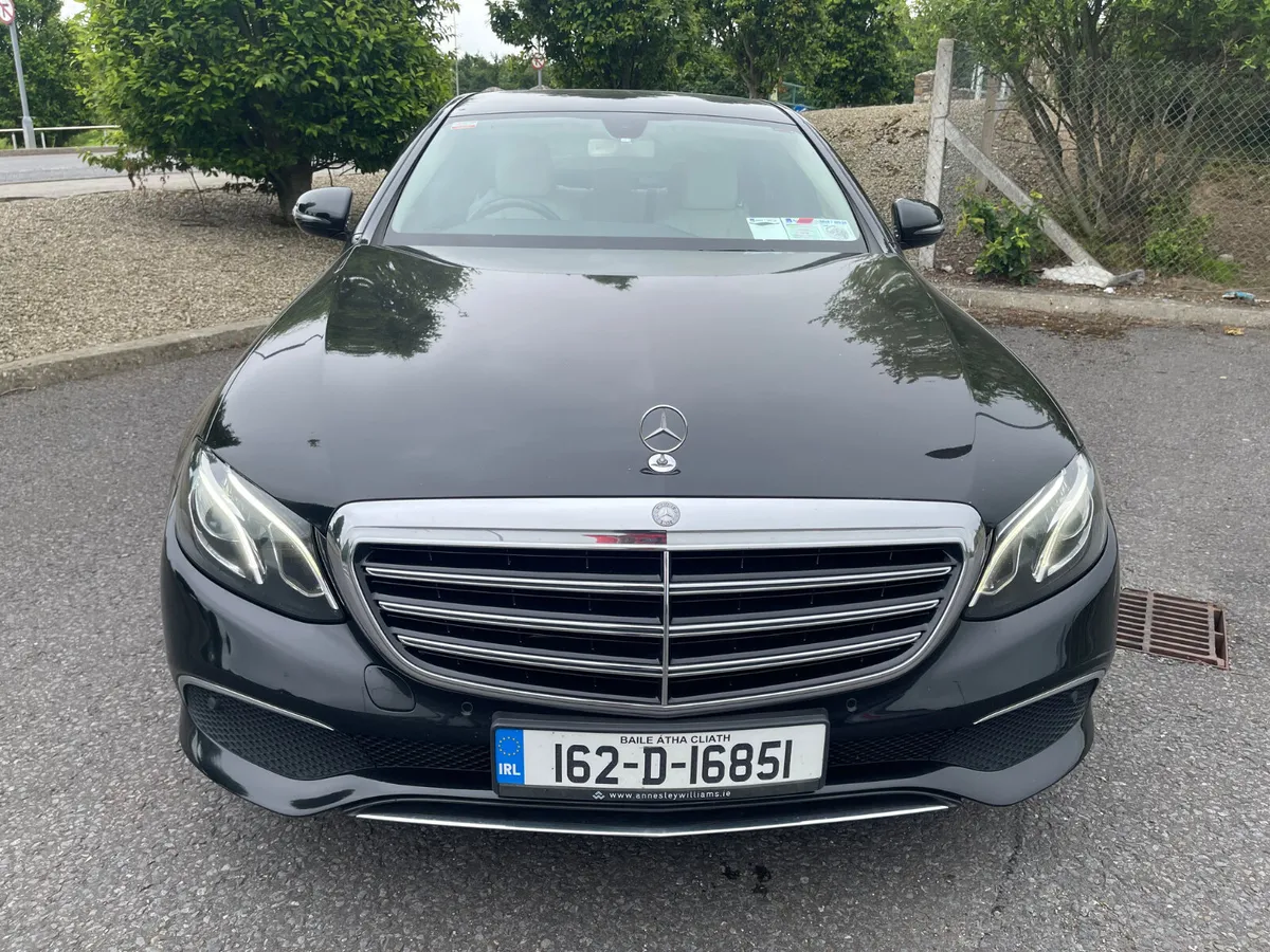 Mercedes-Benz E-Class 2016 - Image 2