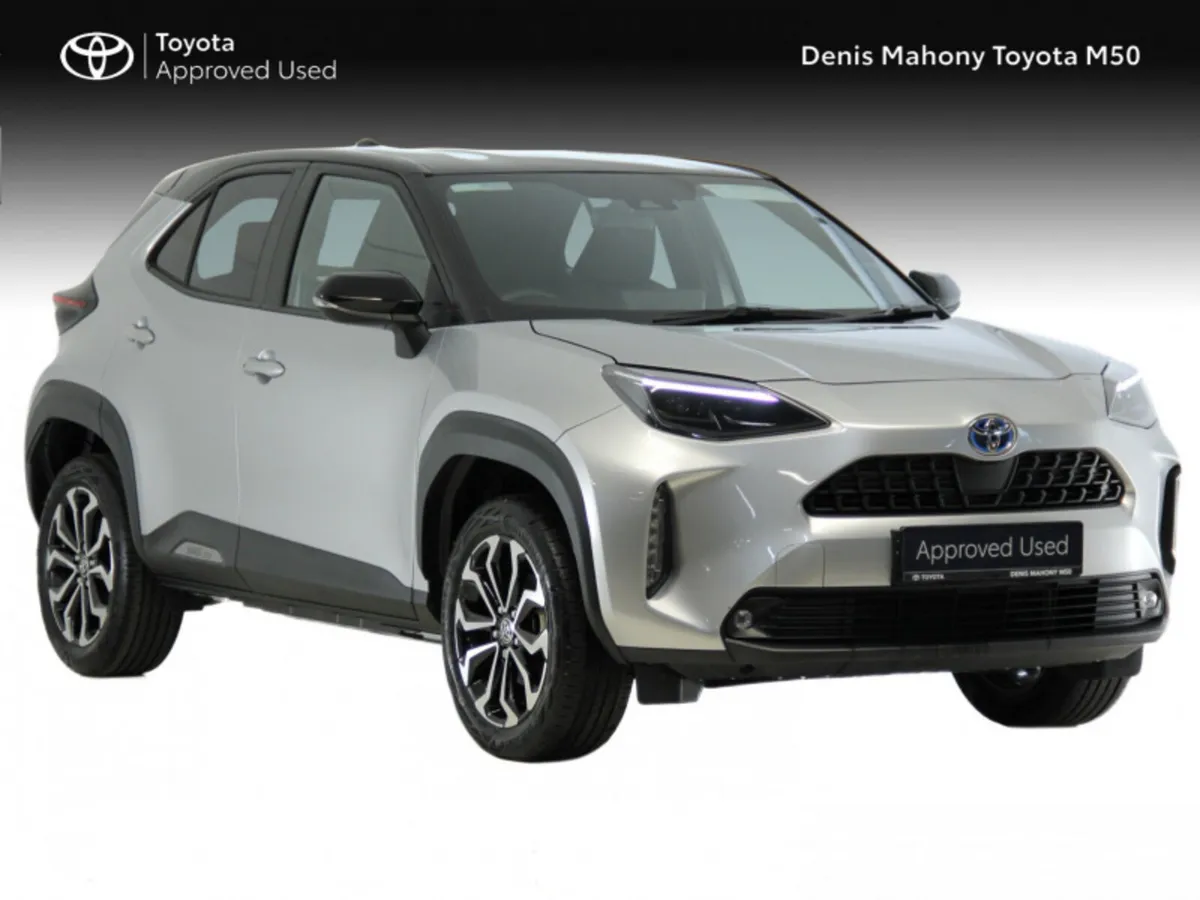 Toyota Yaris Cross Luna Sport Hybrid Auto - Image 1