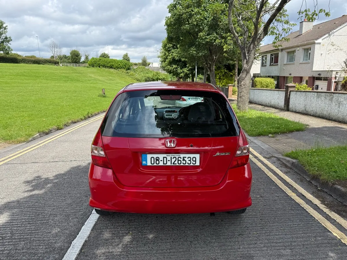 Automatic 2008 Honda Jazz 1.3 Petrol sport new NCT - Image 4