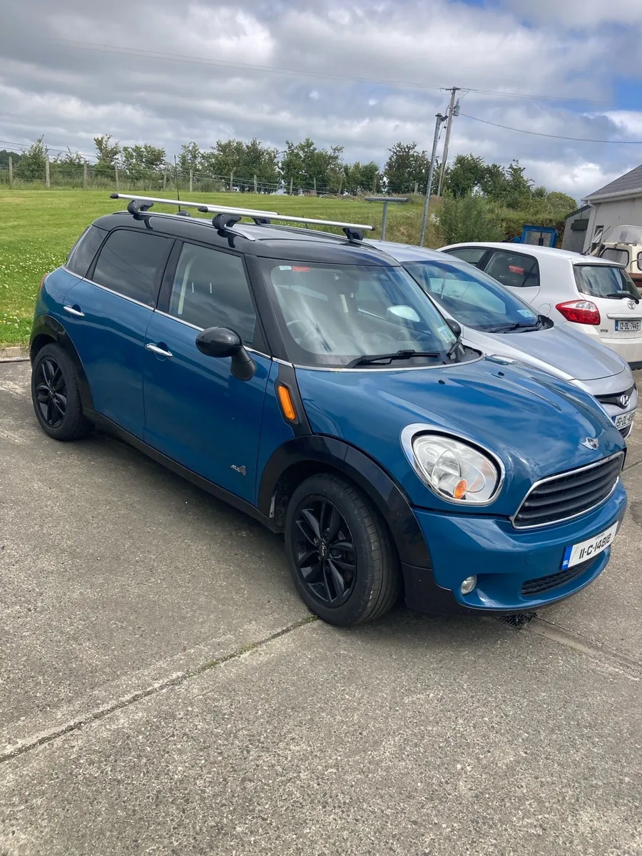 Mini Countryman - Image 2