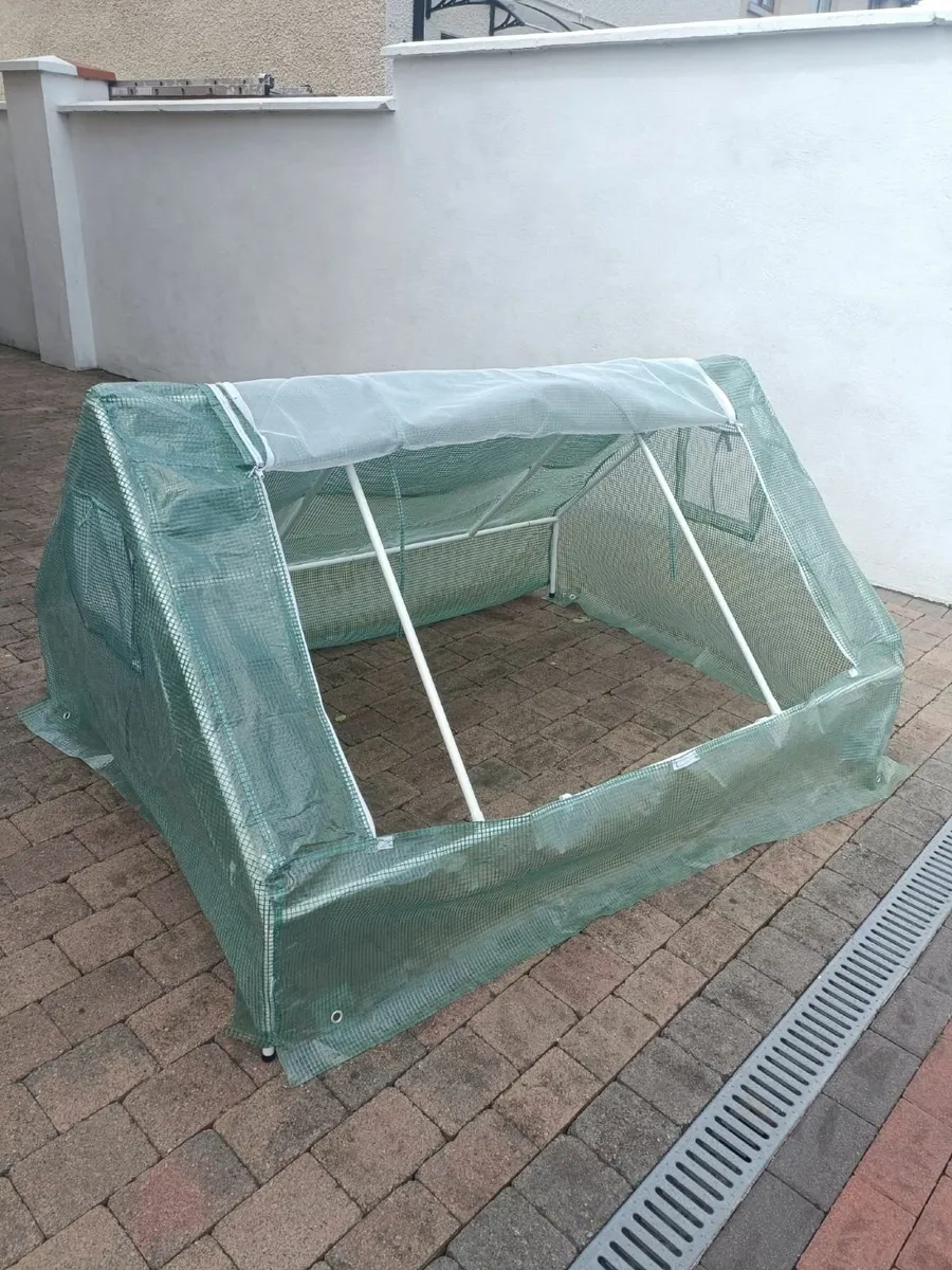 green house - Image 2
