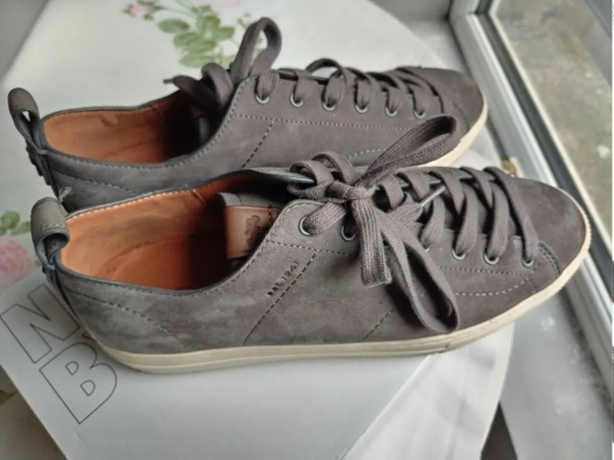 Almost new men Coach shoes - Image 4