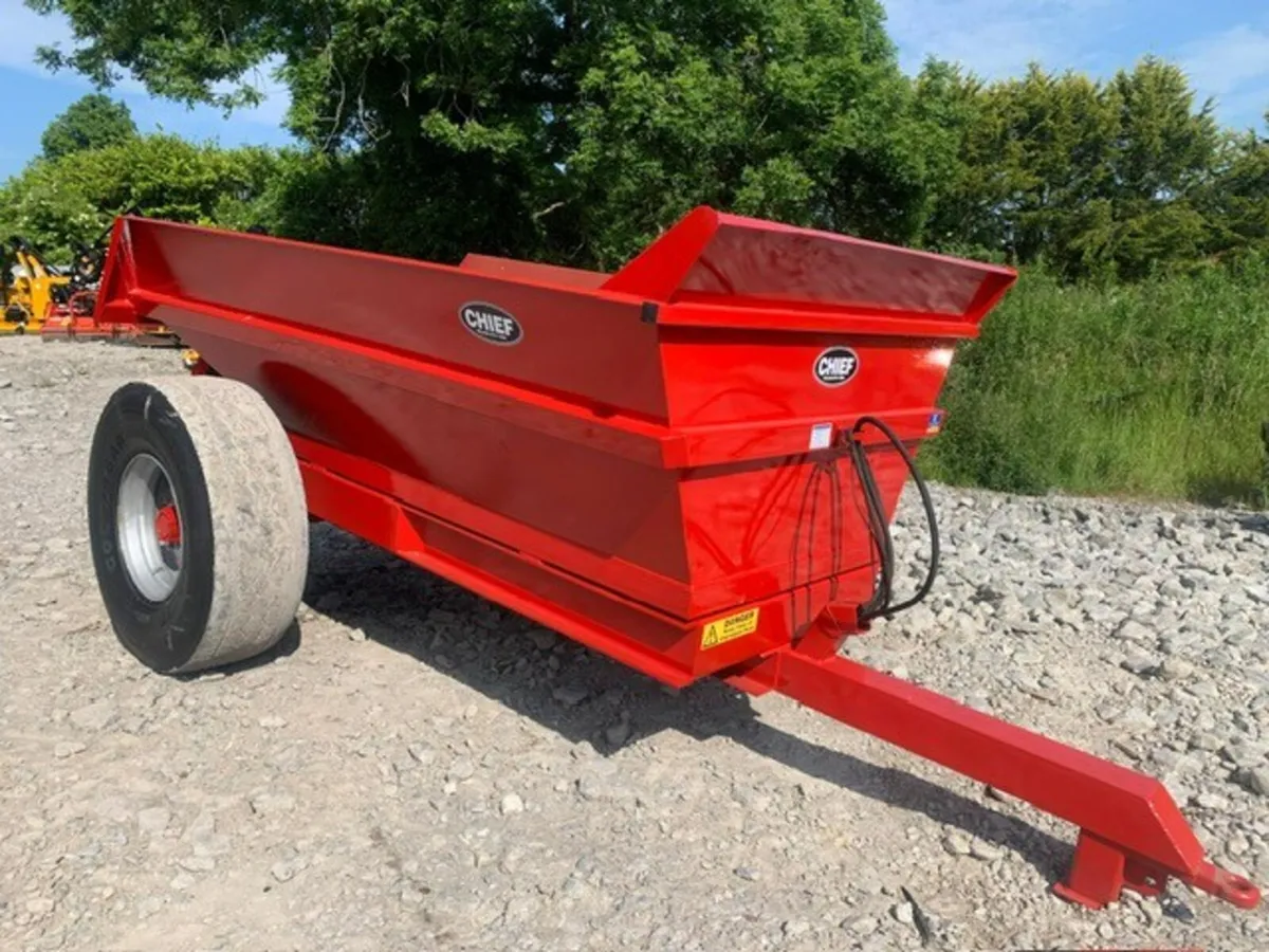 CHIEF 8T DUMP TRAILER - Image 1