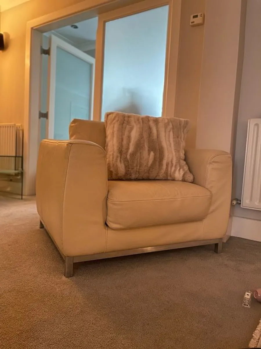QUICK SALE designer corner suite & arm chair - Image 4
