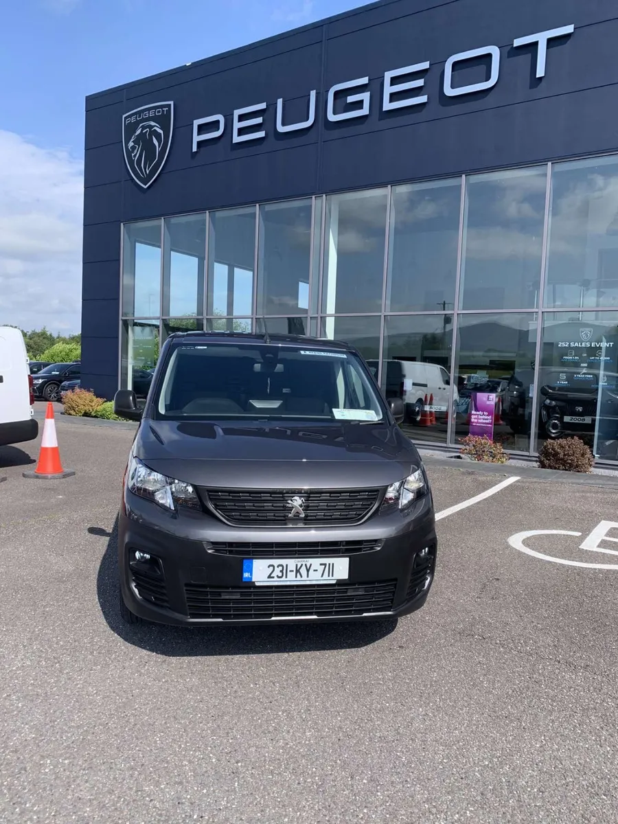 Peugeot Partner 2023 - Image 2