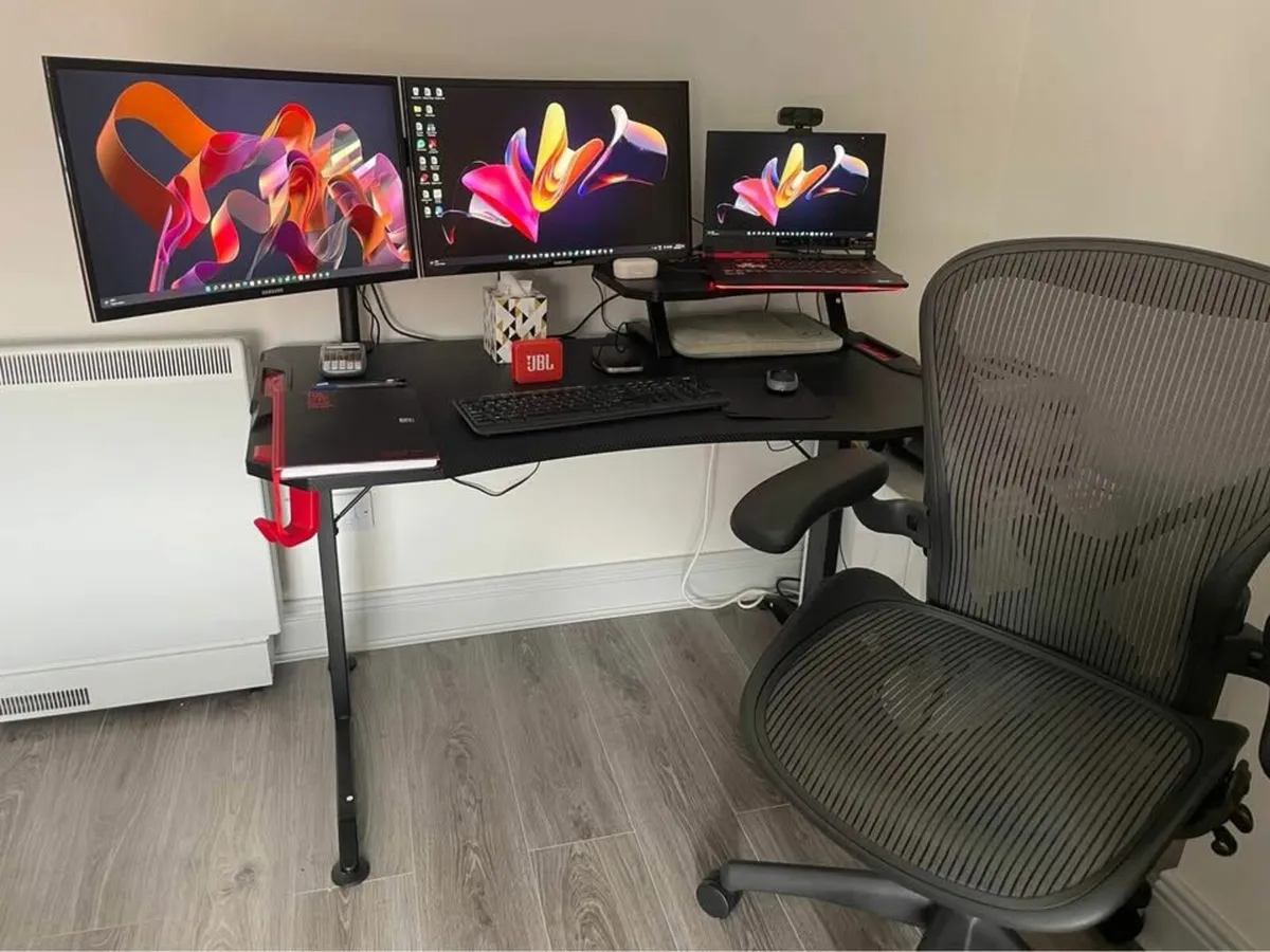 Gaming Desk with adjustable monitor stand - Image 1
