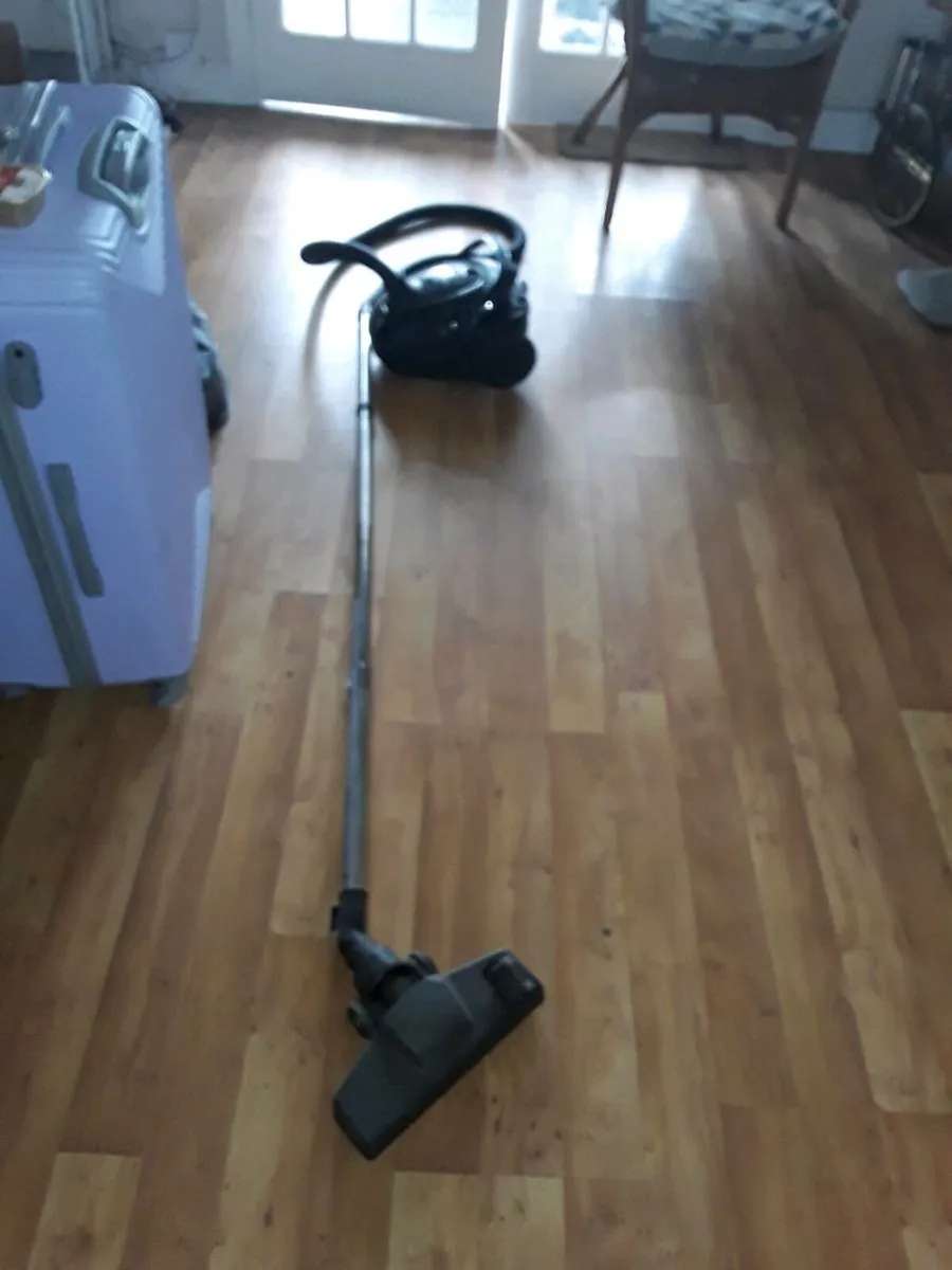Morphy Richard's  vacuum cleaner 30e - Image 3