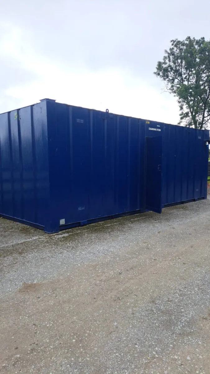 Cabin Changing room - Image 1