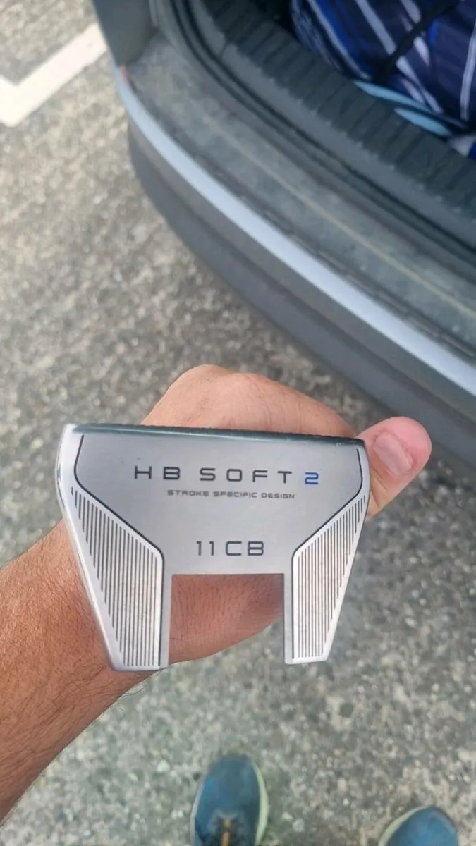 Cleavland HB Soft 2 11CB 38inc putter - Image 1