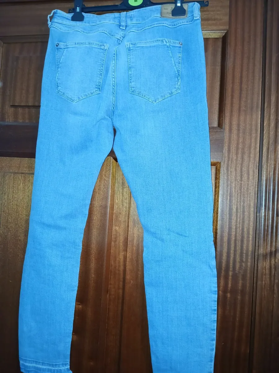 River Island Ripped Jeans Size 14 - Image 2