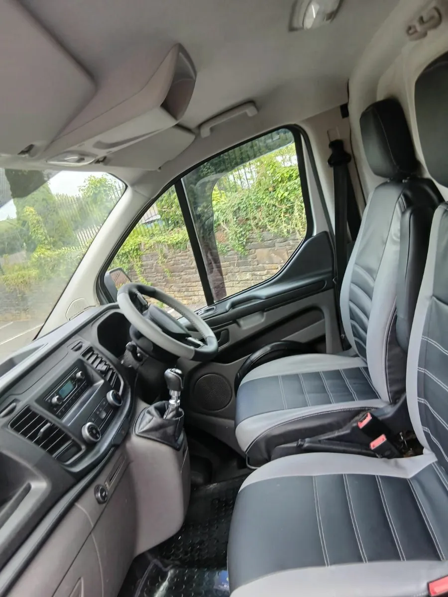 Ford Transit Custom 2019 - Image 2