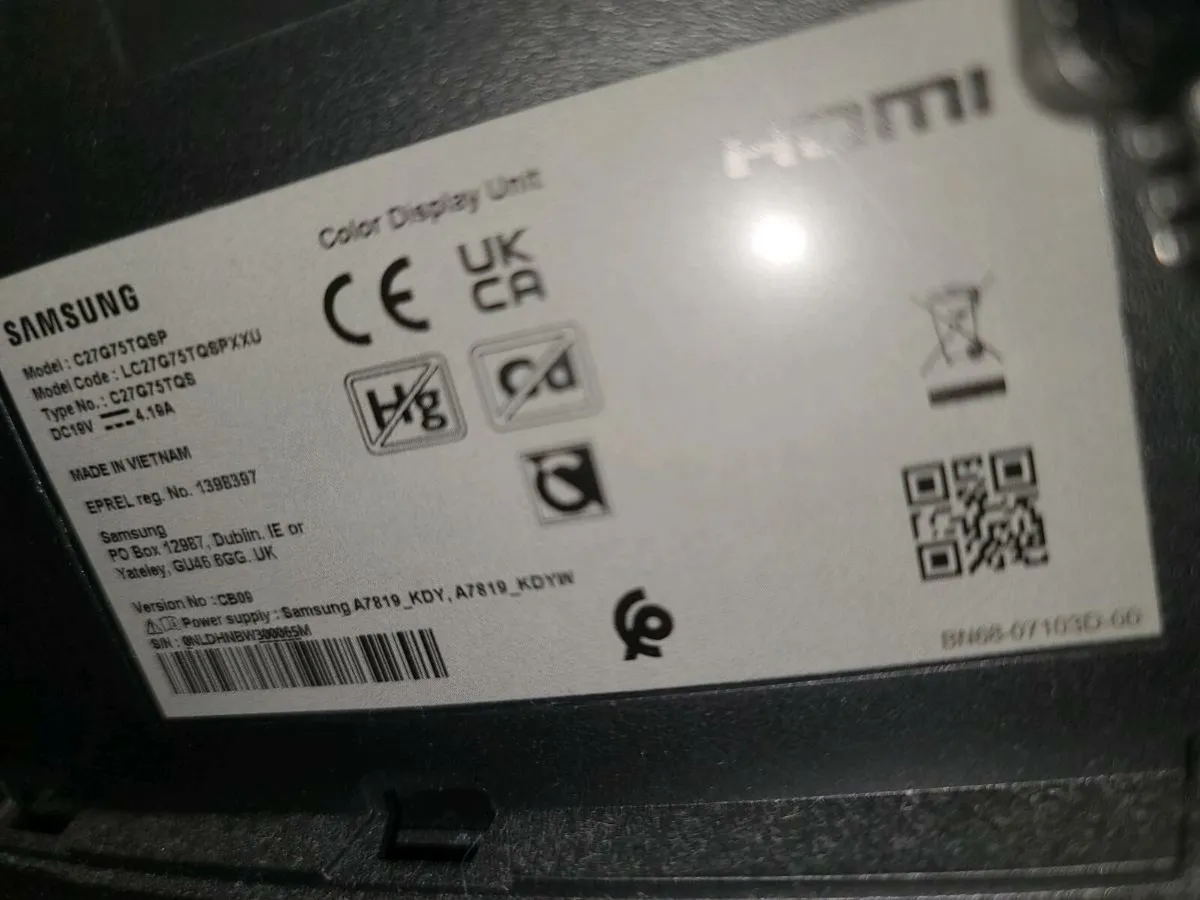 Odyssey G7 Samsung gaming monitor 240hz 1440p - Image 4