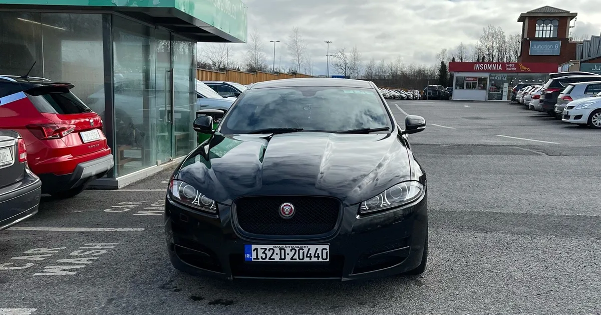 Jaguar XF Portfolio S - Image 2