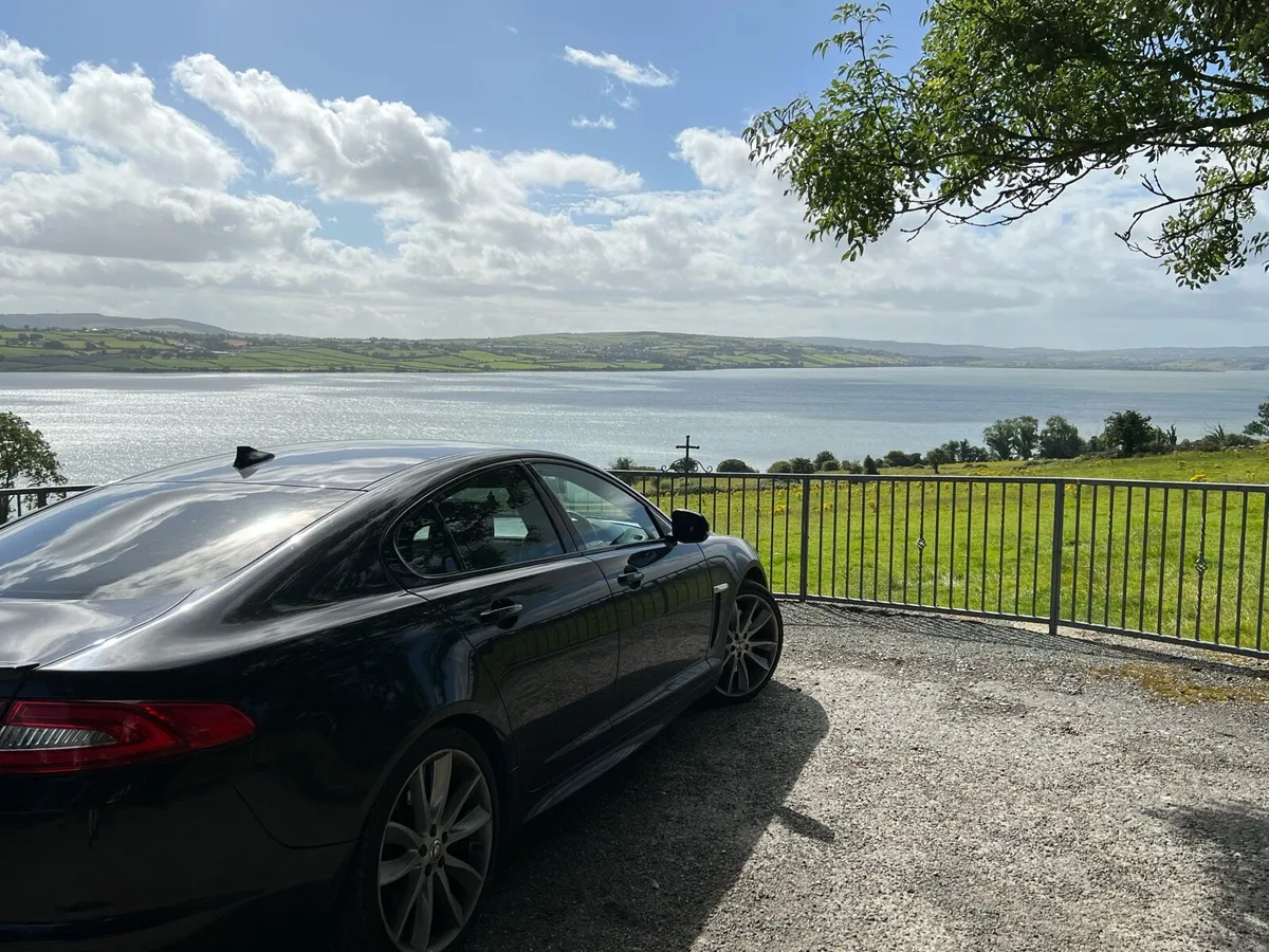 Jaguar XF Portfolio S - Image 3