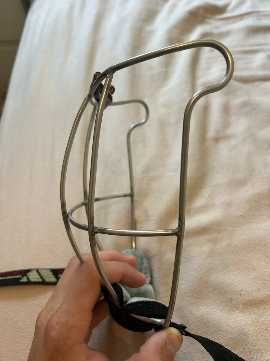 Oldstyle hurling gaurd - Image 3