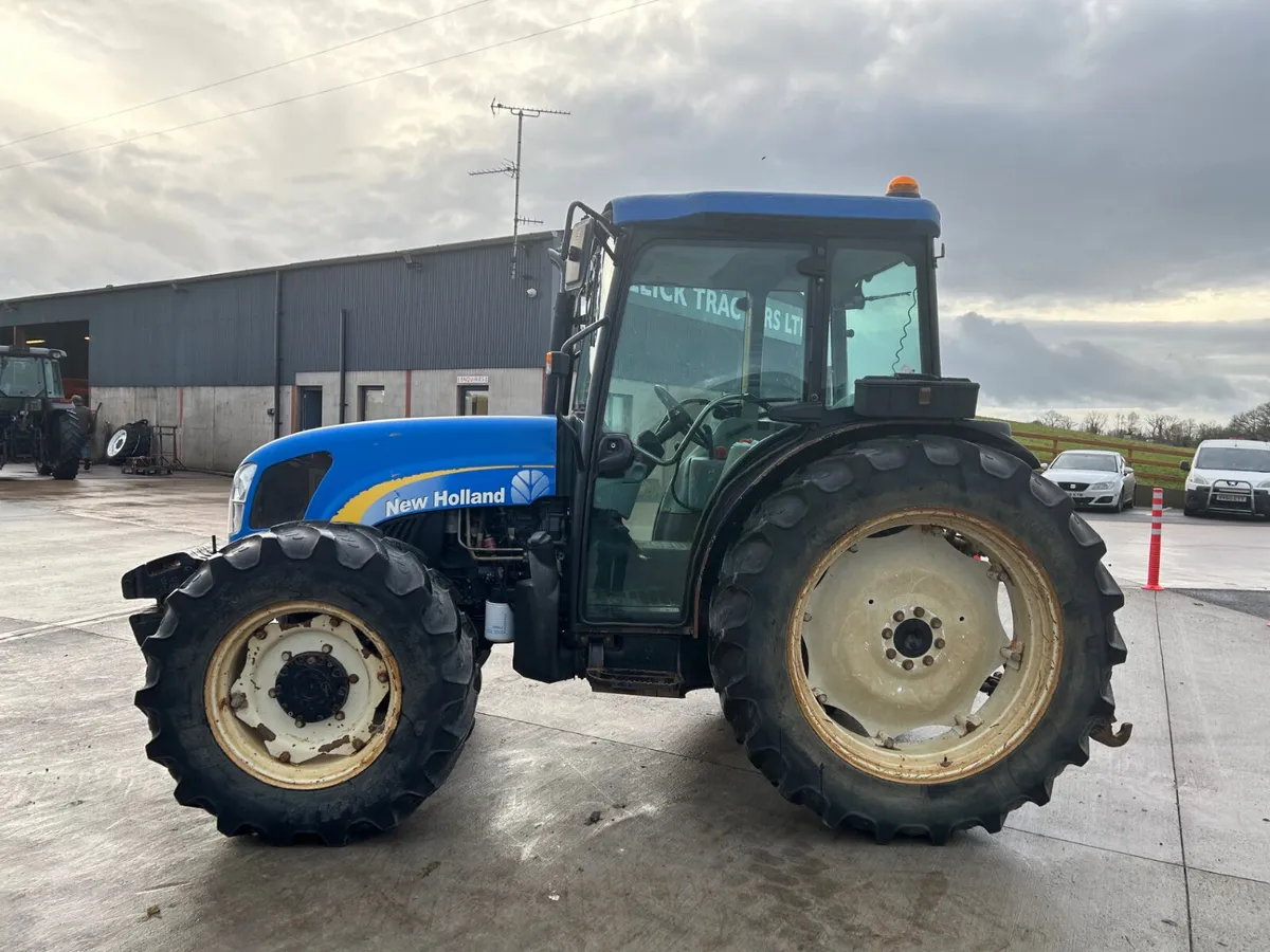 New Holland T4050 4WD - Image 4