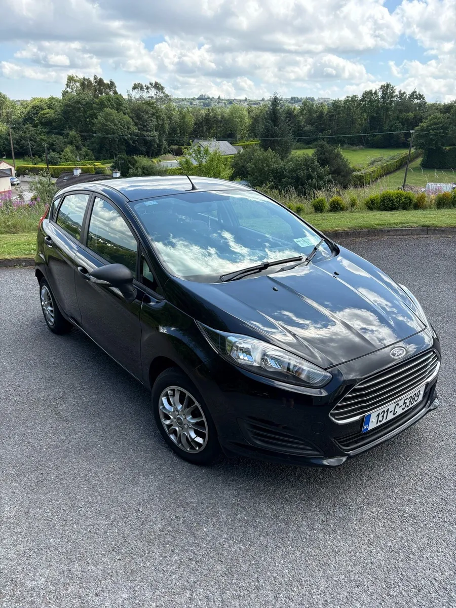 2013 FORD FIESTA 1.0L SERVICED AND NEW TIMING BELT - Image 1