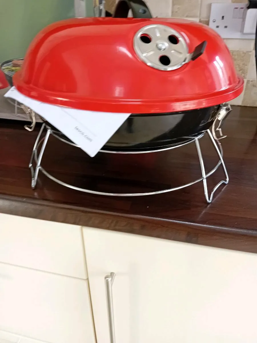 PORTABLE KETTLE CHARCOAL BBQ NEW - Image 2