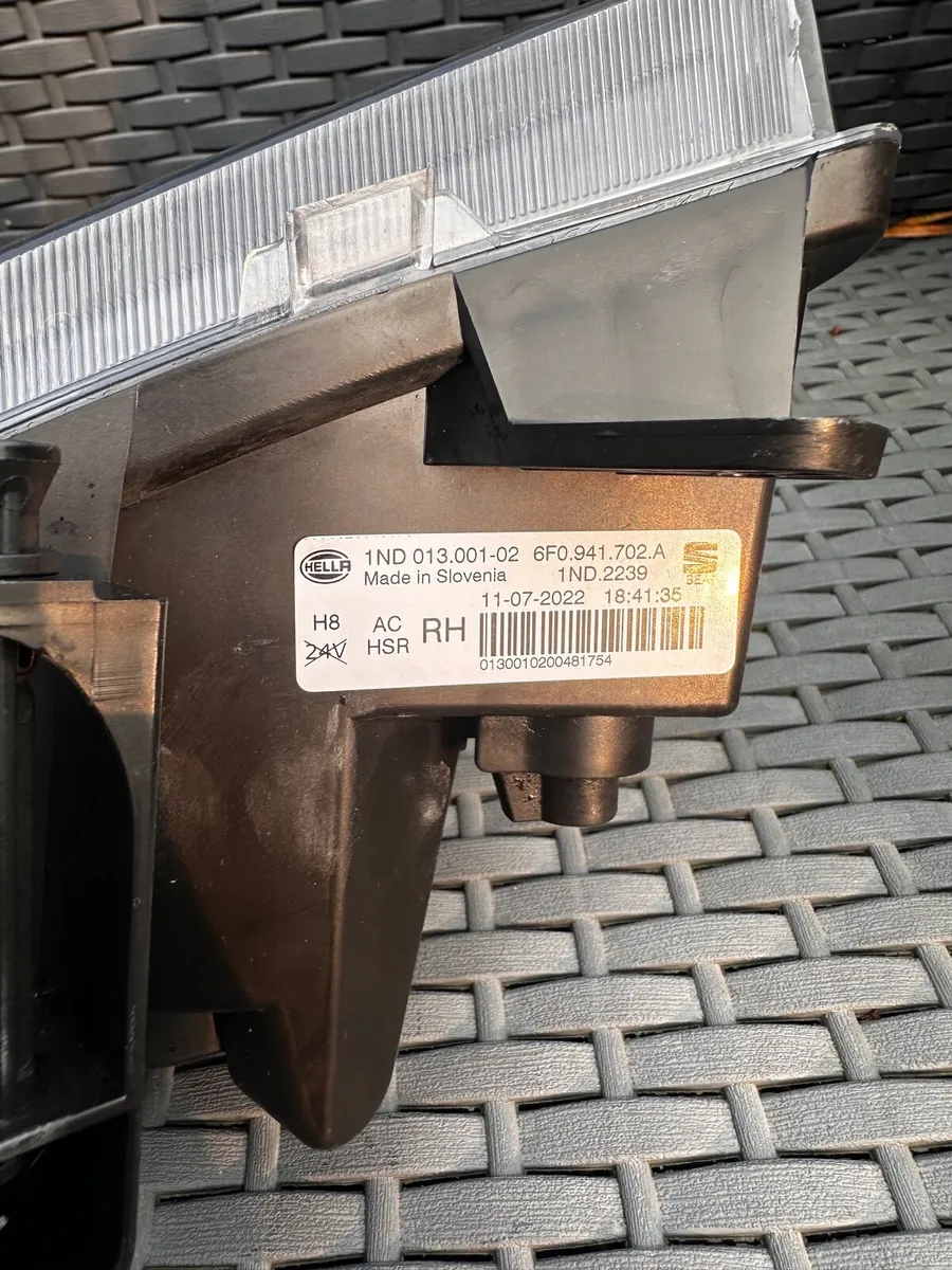 Headlight for seat - Image 4