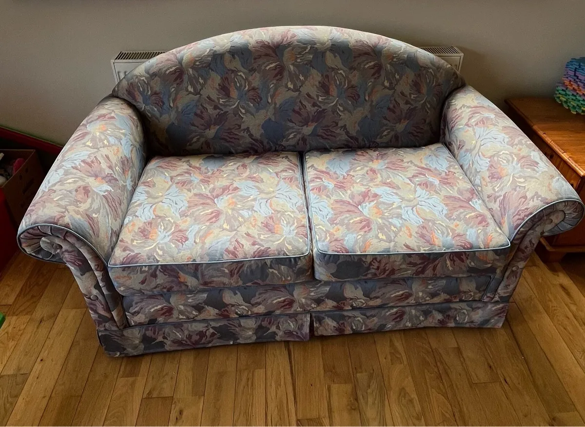 2 x Two seater couches - Image 1