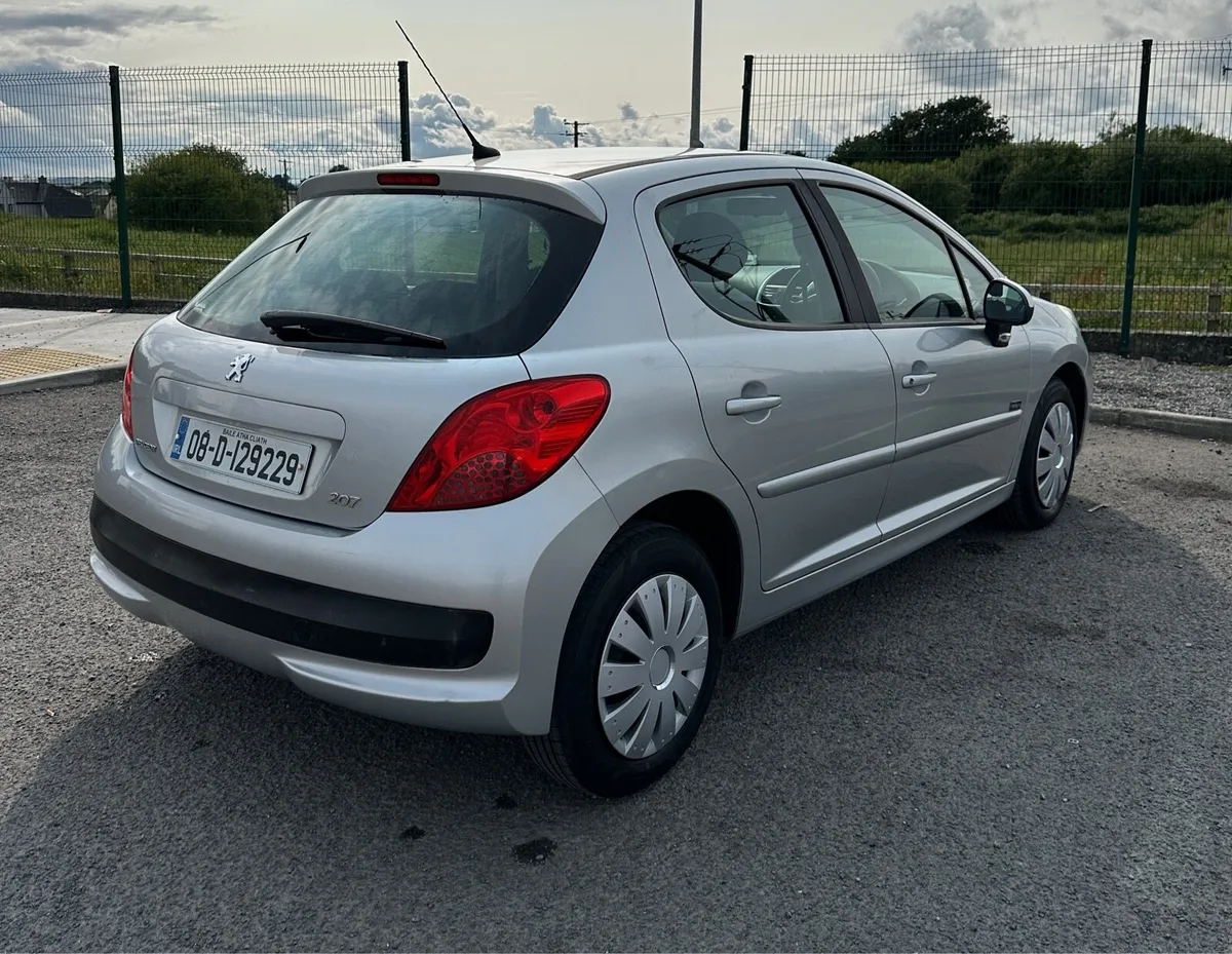 Peugeot 207, 1.4PETROL, low mileage - Image 3