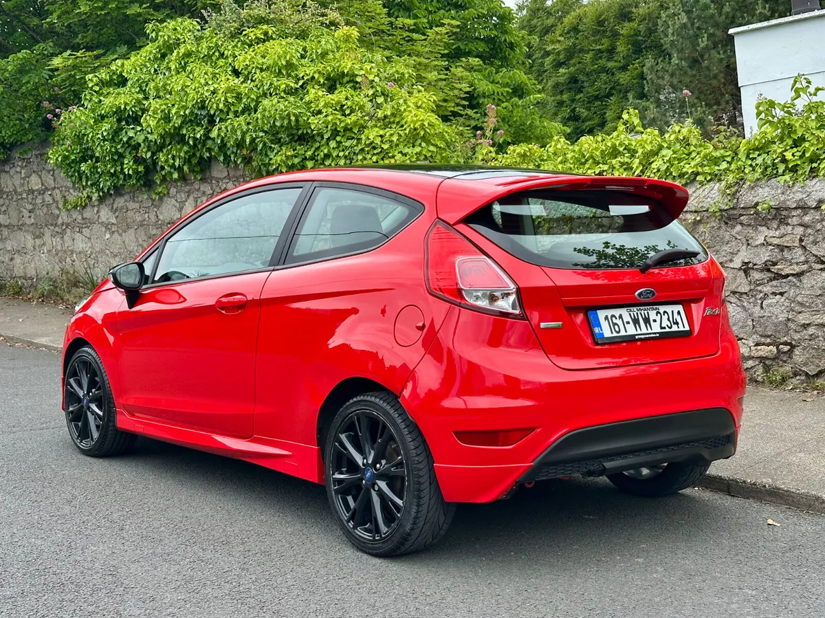 Ford Fiesta 1.0 Petrol Red Edition | Aug 26 nct. - Image 4