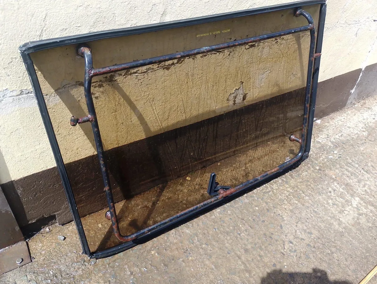 Rear & Side Windows for SAME/Lambo cabs - Image 1