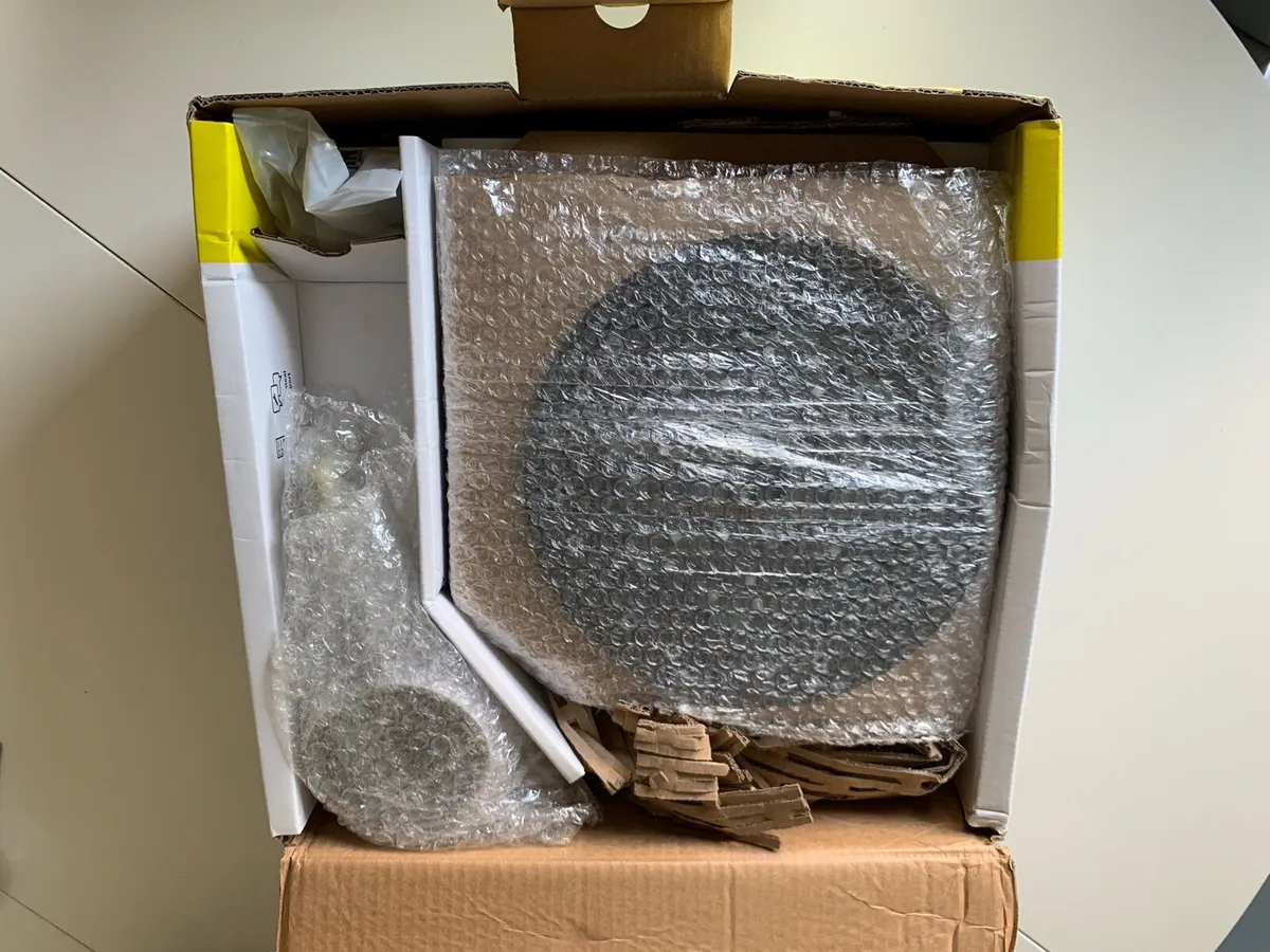 Brand new Luk 609029900 clutch kit with flywheel - Image 2