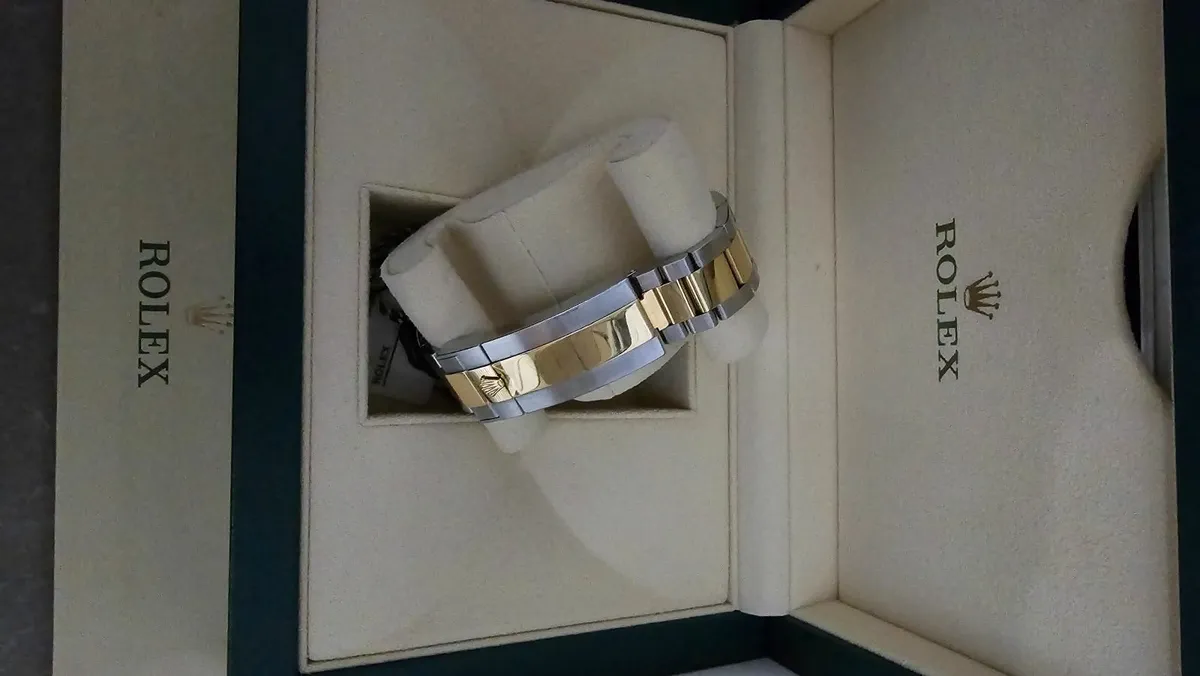 Watch - Image 3