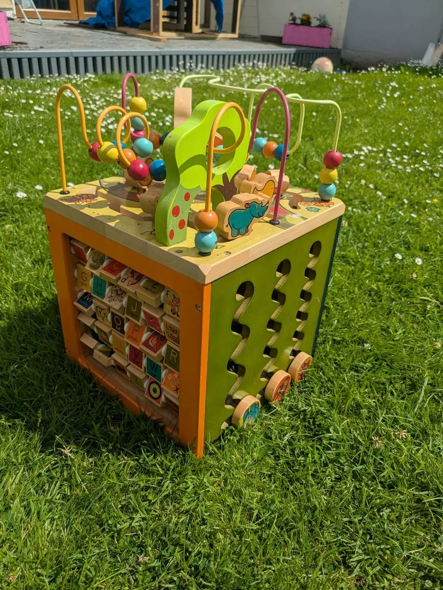 Toddler activity box - Image 3
