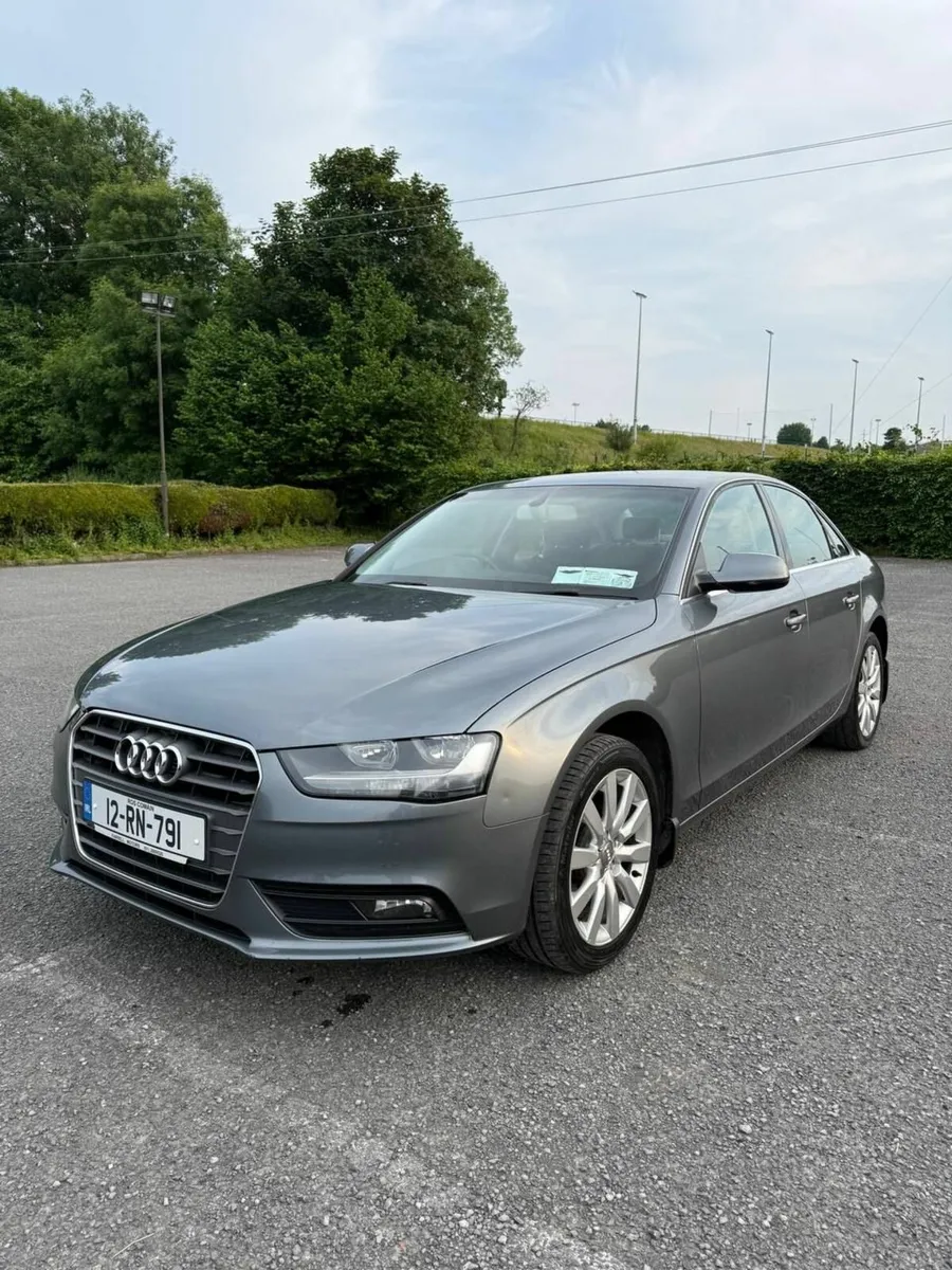 Audi A4 2012 - Image 1